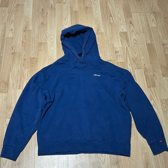 Vintage Levi’s Hoodie - Picture 7 of 7